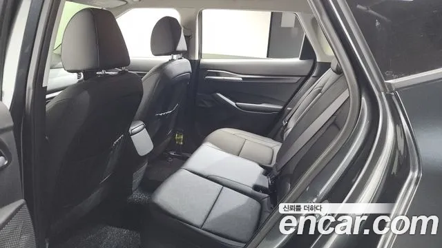 2025 Kia The New Seltos Gasoline 1.6 Turbo 2WD Sold VIN KNAEP817BSK742779 – engine bay