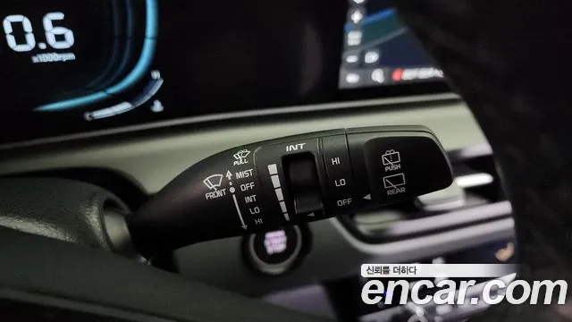 2025 Kia The New Seltos Gasoline 1.6 Turbo 2WD Sold VIN KNAEP817BSK742779 – exterior detail