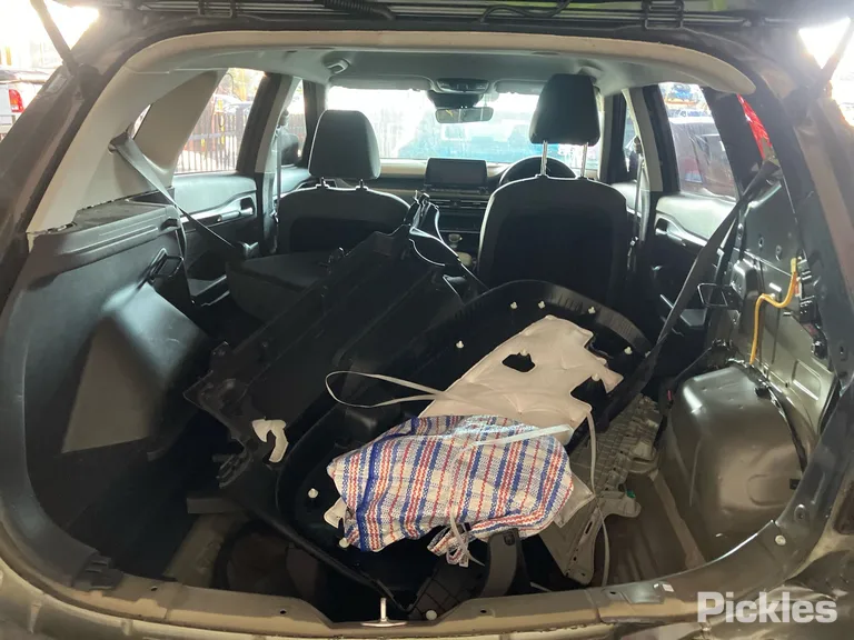 2022 Kia Seltos Used VIN KNAEP81ATN7375501 – photo 14