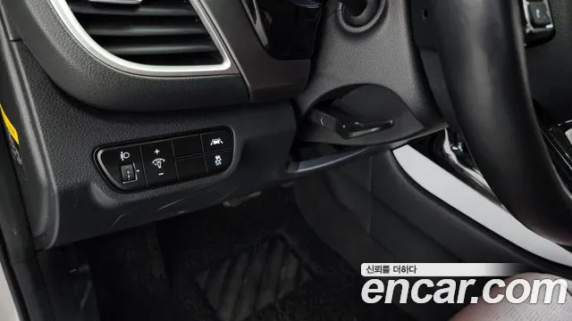 2020 Kia Seltos Gasoline 1.6 Turbo 2WD Sold VIN KNAER812GLK001165 – undercarriage