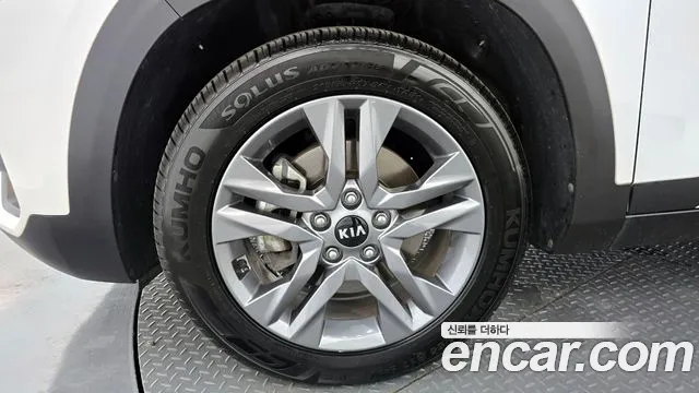 2020 Kia Seltos Gasoline 1.6 Turbo 2WD Sold VIN KNAER812GLK013748 – photo 17