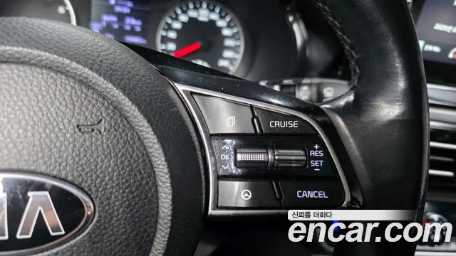 2020 Kia Seltos Gasoline 1.6 Turbo 2WD Sold VIN KNAER812GLK016982 – dashboard 2020 Kia Seltos Gasoline 1.6 Turbo 2WD Sold VIN KNAER812GLK016982 – dashboard