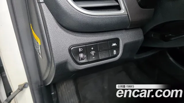 2020 Kia Seltos Gasoline 1.6 Turbo 2WD Sold VIN KNAER812GLK016982 – photo 25 2020 Kia Seltos Gasoline 1.6 Turbo 2WD Sold VIN KNAER812GLK016982 – photo 25