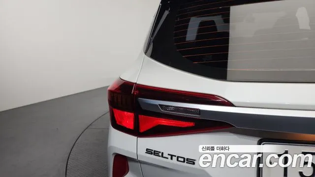 2020 Kia Seltos Gasoline 1.6 Turbo 2WD Sold VIN KNAER812GLK068984 – engine bay 2020 Kia Seltos Gasoline 1.6 Turbo 2WD Sold VIN KNAER812GLK068984 – engine bay