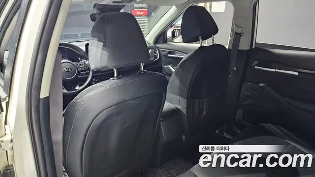 2020 Kia Seltos Gasoline 1.6 Turbo 2WD Sold VIN KNAER812GLK090429 – rear exterior