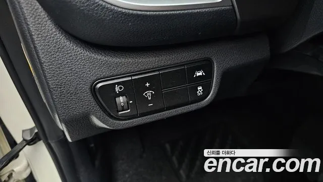 2020 Kia Seltos Gasoline 1.6 Turbo 2WD Sold VIN KNAER812GLK090429 – exterior detail