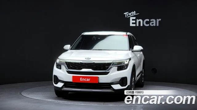 2021 Kia Seltos Gasoline 1.6 Turbo 2WD Sold VIN KNAER812GMK159080 – exterior detail 2021 Kia Seltos Gasoline 1.6 Turbo 2WD Sold VIN KNAER812GMK159080 – exterior detail