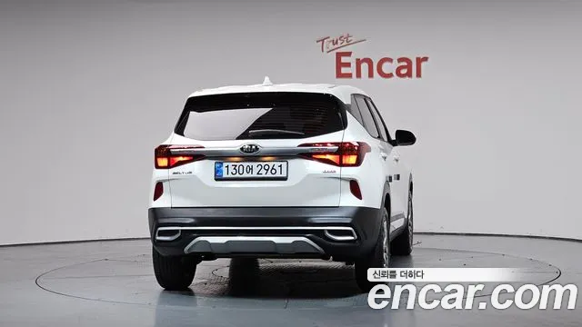 2022 Kia Seltos Gasoline 1.6 Turbo 2WD Sold VIN KNAER812GNK230470 – trunk area