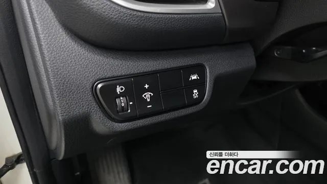 2022 Kia Seltos Gasoline 1.6 Turbo 2WD Sold VIN KNAER812GNK231071 – dashboard