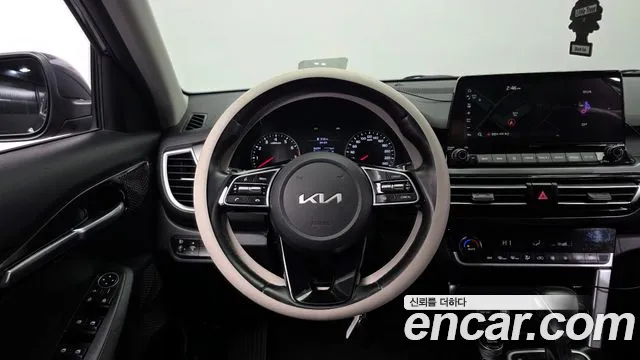 2022 Kia Seltos Gasoline 1.6 Turbo 2WD Sold VIN KNAER812GNK265202 – side profile 2022 Kia Seltos Gasoline 1.6 Turbo 2WD Sold VIN KNAER812GNK265202 – side profile