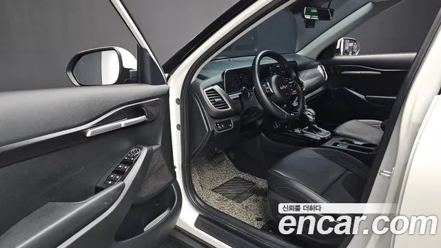 2023 Kia The New Seltos Gasoline 1.6 Turbo 2WD Sold VIN KNAER817BPK494705 – rear exterior