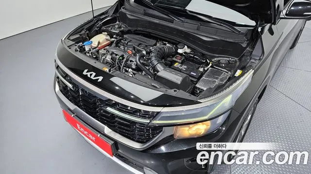 2025 Kia The New Seltos Gasoline 1.6 Turbo 2WD Sold VIN KNAER817BSK704120 – engine bay