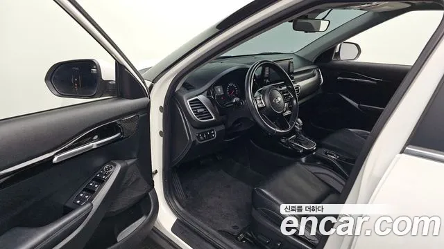 2021 Kia Seltos Diesel 1.6 2WD Sold VIN KNAES815GMK181956 – interior seats
