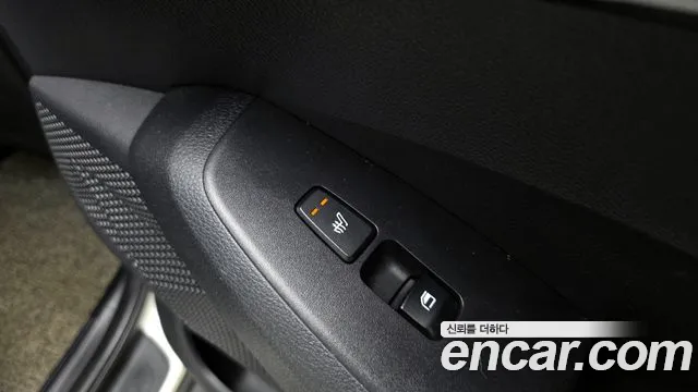 2022 Kia Seltos Diesel 1.6 2WD Sold VIN KNAES815GNK254170 – trunk area