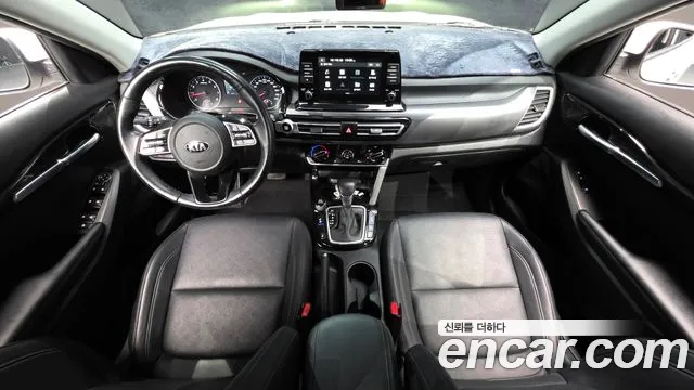 2020 Kia Seltos Gasoline 1.6 Turbo 2WD Sold VIN KNAET812GLK004931 – photo 14