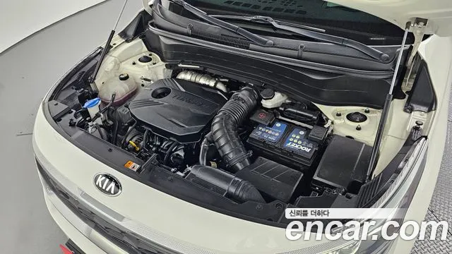 2020 Kia Seltos Gasoline 1.6 Turbo 2WD Sold VIN KNAET812GLK010726 – engine bay 2020 Kia Seltos Gasoline 1.6 Turbo 2WD Sold VIN KNAET812GLK010726 – engine bay