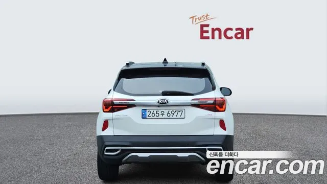2020 Kia Seltos Gasoline 1.6 Turbo 2WD Sold VIN KNAET812GLK018888 – photo 11