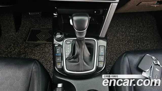 2020 Kia Seltos Gasoline 1.6 Turbo 2WD Sold VIN KNAET812GLK020911 – undercarriage