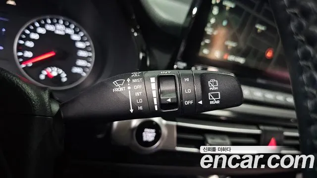 2020 Kia Seltos Gasoline 1.6 Turbo 2WD Sold VIN KNAET812GLK023727 – undercarriage 2020 Kia Seltos Gasoline 1.6 Turbo 2WD Sold VIN KNAET812GLK023727 – undercarriage