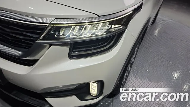 2020 Kia Seltos Gasoline 1.6 Turbo 2WD Sold VIN KNAET812GLK023727 – photo 22 2020 Kia Seltos Gasoline 1.6 Turbo 2WD Sold VIN KNAET812GLK023727 – photo 22
