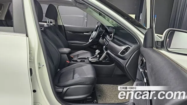 2020 Kia Seltos Gasoline 1.6 Turbo 2WD Sold VIN KNAET812GLK027284 – engine bay