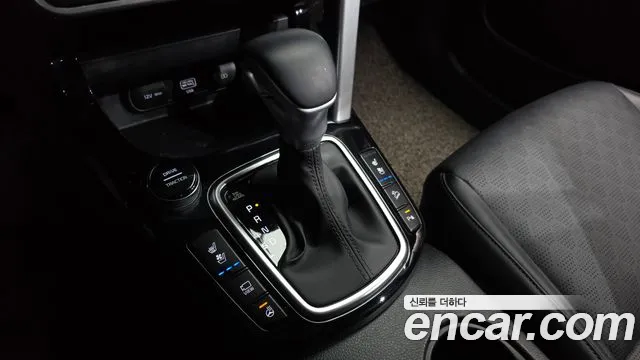 2020 Kia Seltos Gasoline 1.6 Turbo 2WD Sold VIN KNAET812GLK027467 – dashboard