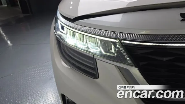 2020 Kia Seltos Gasoline 1.6 Turbo 2WD Sold VIN KNAET812GLK027467 – exterior detail