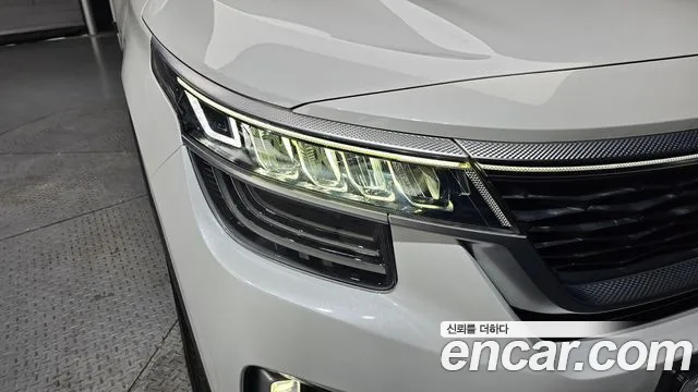 2020 Kia Seltos Gasoline 1.6 Turbo 2WD Sold VIN KNAET812GLK029031 – side profile 2020 Kia Seltos Gasoline 1.6 Turbo 2WD Sold VIN KNAET812GLK029031 – side profile