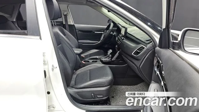 2020 Kia Seltos Gasoline 1.6 Turbo 2WD Sold VIN KNAET812GLK032157 – engine bay 2020 Kia Seltos Gasoline 1.6 Turbo 2WD Sold VIN KNAET812GLK032157 – engine bay