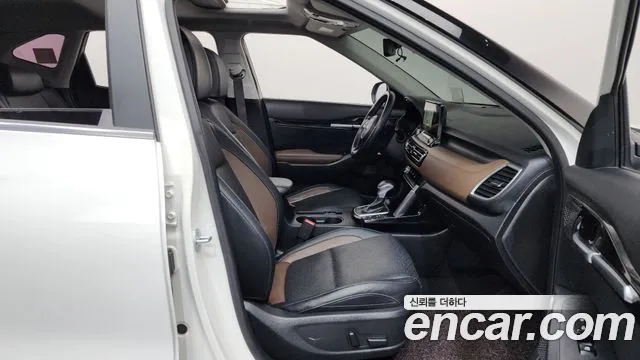 2020 Kia Seltos Gasoline 1.6 Turbo 2WD Sold VIN KNAET812GLK036319 – photo 25