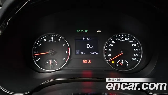 2020 Kia Seltos Gasoline 1.6 Turbo 2WD Sold VIN KNAET812GLK044275 – dashboard