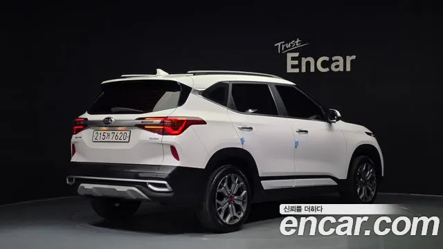 2020 Kia Seltos Gasoline 1.6 Turbo 2WD VIN KNAET812GLK067209