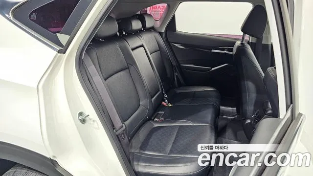2020 Kia Seltos Gasoline 1.6 Turbo 2WD Sold VIN KNAET812GLK076877 – engine bay