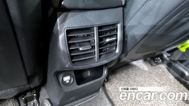 2020 Kia Seltos Gasoline 1.6 Turbo 2WD Sold VIN KNAET812GLK086221 – undercarriage