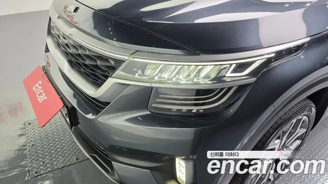 2020 Kia Seltos Gasoline 1.6 Turbo 2WD Sold VIN KNAET812GLK086221 – photo 32
