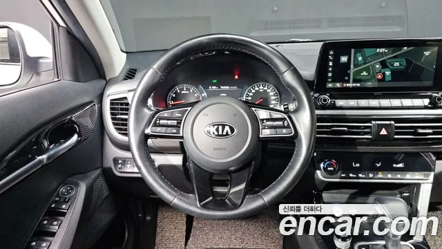 2020 Kia Seltos Gasoline 1.6 Turbo 2WD Sold VIN KNAET812GLK087119 – rear exterior