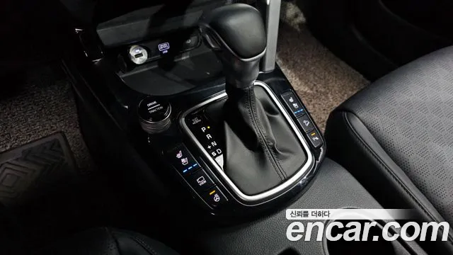 2020 Kia Seltos Gasoline 1.6 Turbo 2WD Sold VIN KNAET812GLK087119 – trunk area