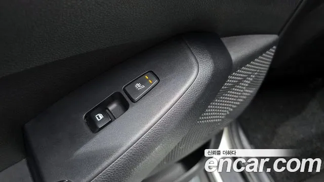 2020 Kia Seltos Gasoline 1.6 Turbo 2WD Sold VIN KNAET812GLK091257 – side profile