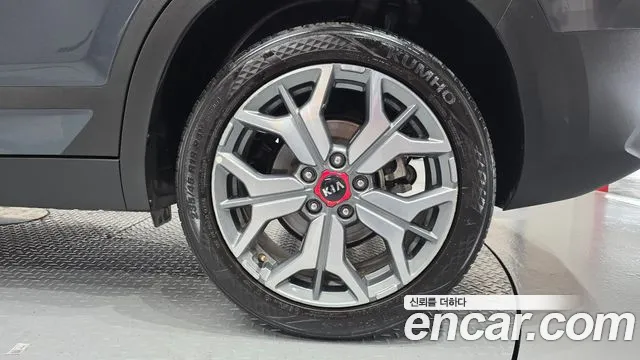 2020 Kia Seltos Gasoline 1.6 Turbo 2WD Sold VIN KNAET812GLK091955 – engine bay 2020 Kia Seltos Gasoline 1.6 Turbo 2WD Sold VIN KNAET812GLK091955 – engine bay