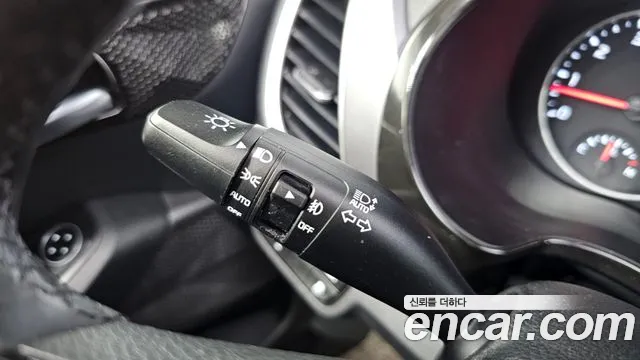 2020 Kia Seltos Gasoline 1.6 Turbo 2WD Sold VIN KNAET812GLK098589 – photo 12