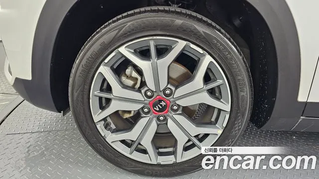 2020 Kia Seltos Gasoline 1.6 Turbo 2WD Sold VIN KNAET812GLK106409 – photo 20