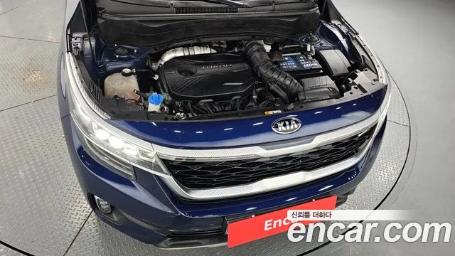 2021 Kia Seltos Gasoline 1.6 Turbo 2WD Sold VIN KNAET812GMK170482 – exterior detail 2021 Kia Seltos Gasoline 1.6 Turbo 2WD Sold VIN KNAET812GMK170482 – exterior detail