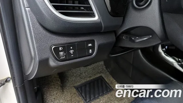 2021 Kia Seltos Gasoline 1.6 Turbo 2WD Sold VIN KNAET812GMK189549 – rear exterior