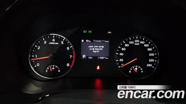 2022 Kia Seltos Gasoline 1.6 Turbo 2WD Sold VIN KNAET812GNK196121 – dashboard