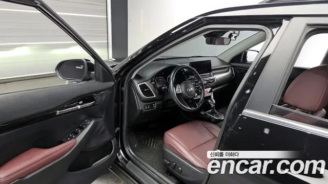 2022 Kia Seltos Gasoline 1.6 Turbo 2WD Sold VIN KNAET812GNK197057 – interior seats 2022 Kia Seltos Gasoline 1.6 Turbo 2WD Sold VIN KNAET812GNK197057 – interior seats