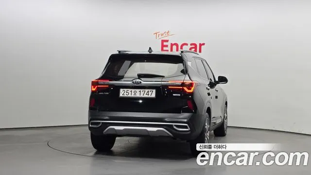 2022 Kia Seltos Gasoline 1.6 Turbo 2WD VIN KNAET812GNK197057