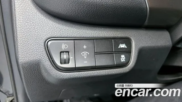 2022 Kia Seltos Gasoline 1.6 Turbo 2WD Sold VIN KNAET812GNK212533 – engine bay