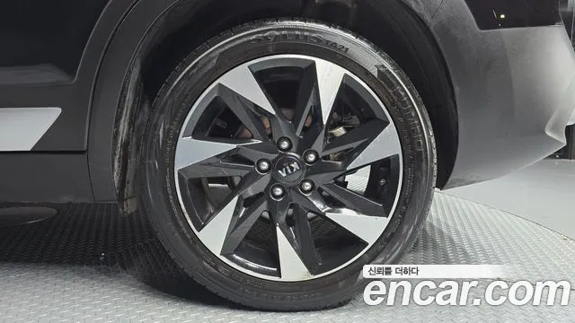 2022 Kia Seltos Gasoline 1.6 Turbo 2WD Sold VIN KNAET812GNK216689 – undercarriage 2022 Kia Seltos Gasoline 1.6 Turbo 2WD Sold VIN KNAET812GNK216689 – undercarriage