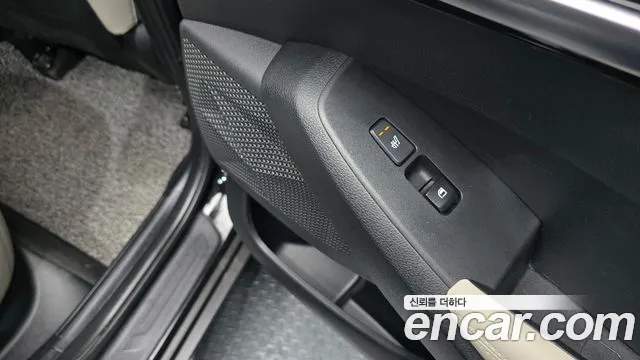 2022 Kia Seltos Gasoline 1.6 Turbo 2WD Sold VIN KNAET812GNK216689 – photo 28 2022 Kia Seltos Gasoline 1.6 Turbo 2WD Sold VIN KNAET812GNK216689 – photo 28