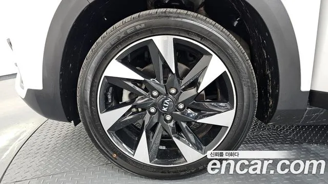 2022 Kia Seltos Gasoline 1.6 Turbo 2WD VIN KNAET812GNK219744